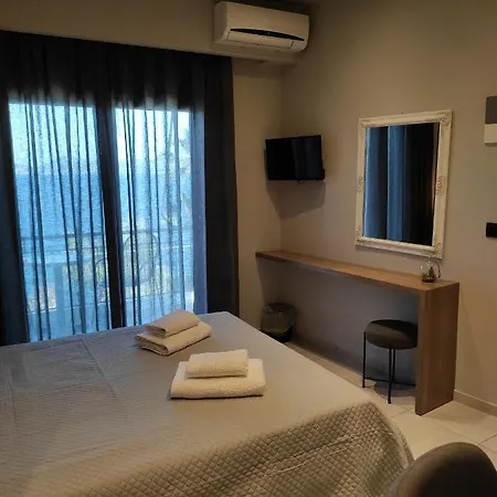 Dolora's Guest house *