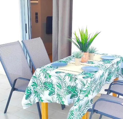 Dolora's Vendégház Méthana